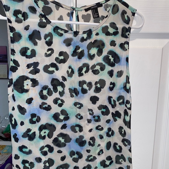 High Low Leopard Tunic Blouse - Picture 5 of 6